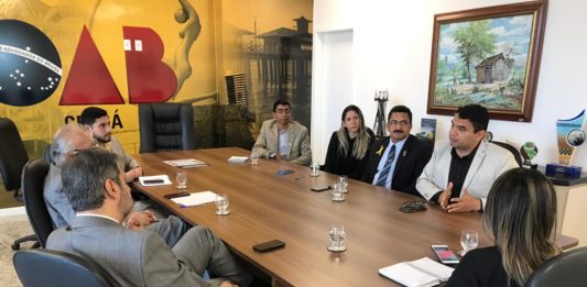 Sargento Reginauro se reúne com OAB e associações representativas