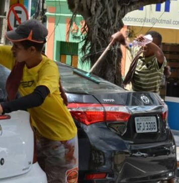 Fechamento das escolas causa sérios problemas para os alunos
